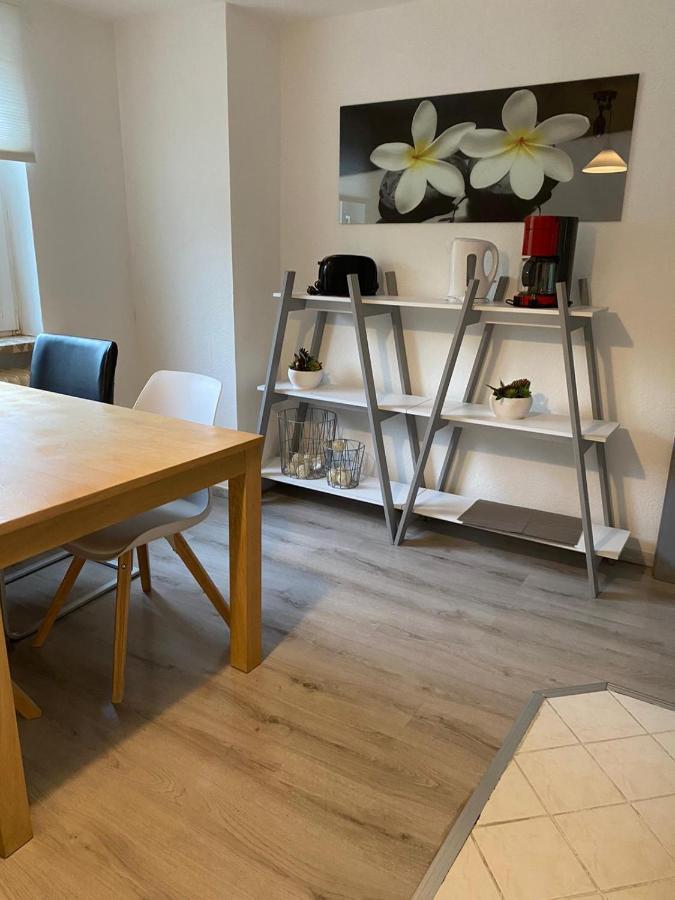 Ferienwohnung Am Schwanenteich Норден Екстериор снимка