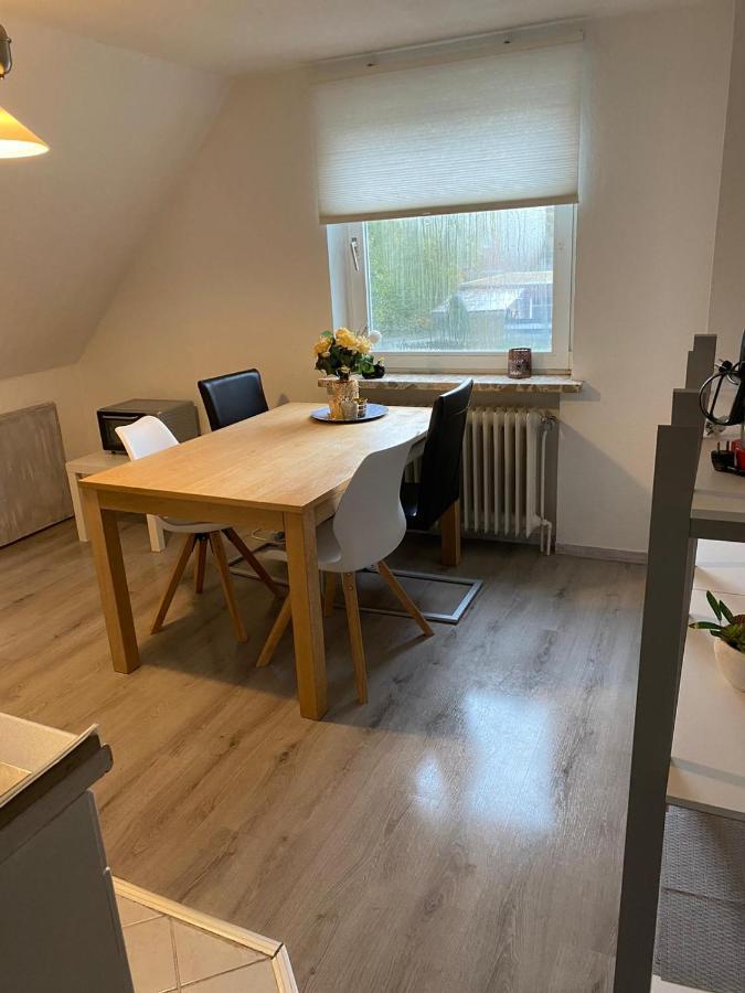 Ferienwohnung Am Schwanenteich Норден Екстериор снимка