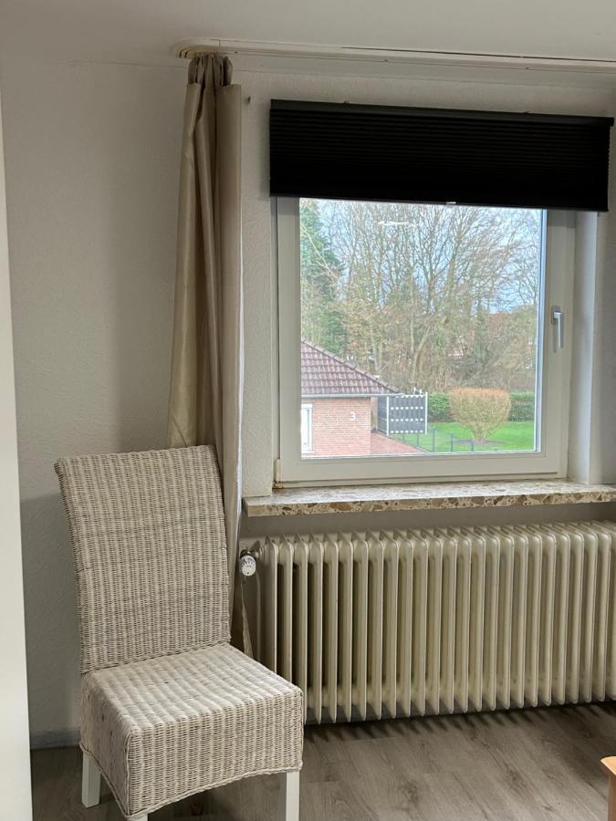Ferienwohnung Am Schwanenteich Норден Екстериор снимка